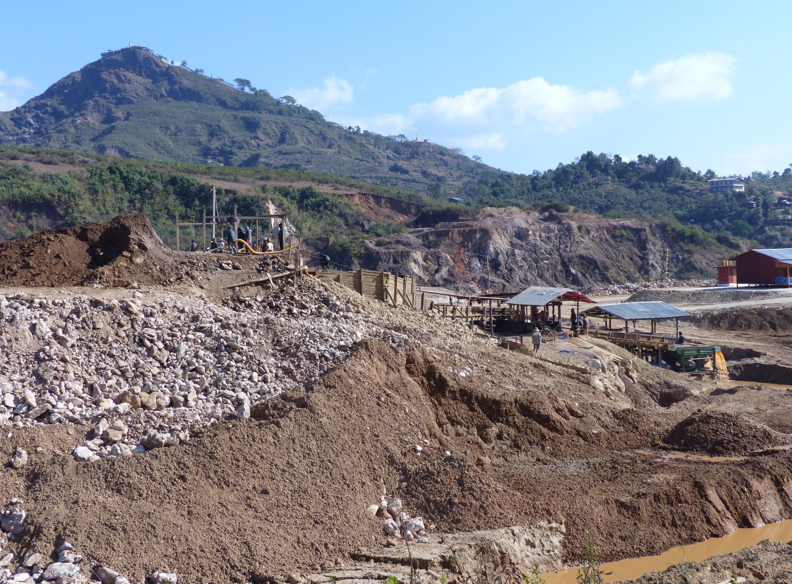 Bernsteintagebau in Myanmar (2014), Foto: Carsten Gröhn